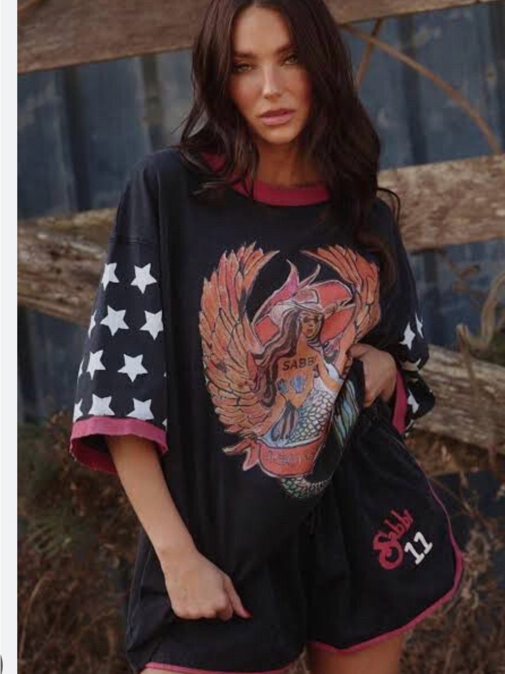 Sabbi Oversized Black Big Brenda Mermaid  Tee with Star Sleeves